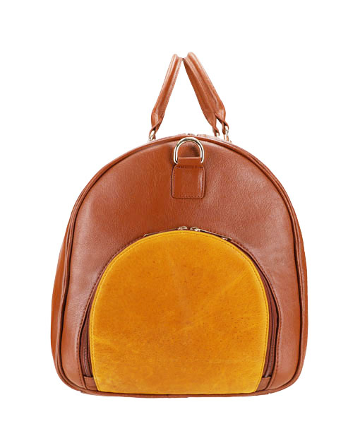 Men&rsquo;s Traveling Light Brown Leather Duffle Bag