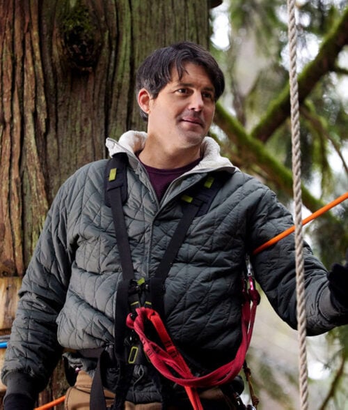 Winning Team (2023) Kristoffer Polaha grey jacket