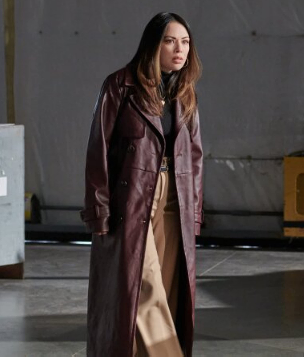 Family History Mysteries Buried Past Sophie McClure Coat