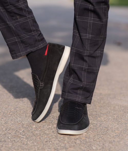 Men's Black Leather Crocodile Style Casual Slip-on Loafers