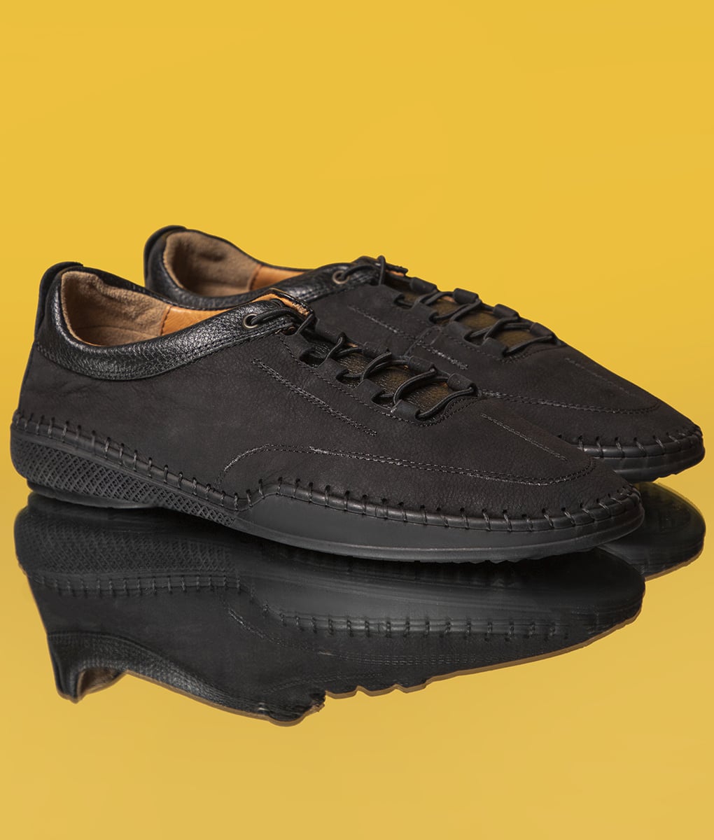 Men's Jet Black Leather Casual Sneakers