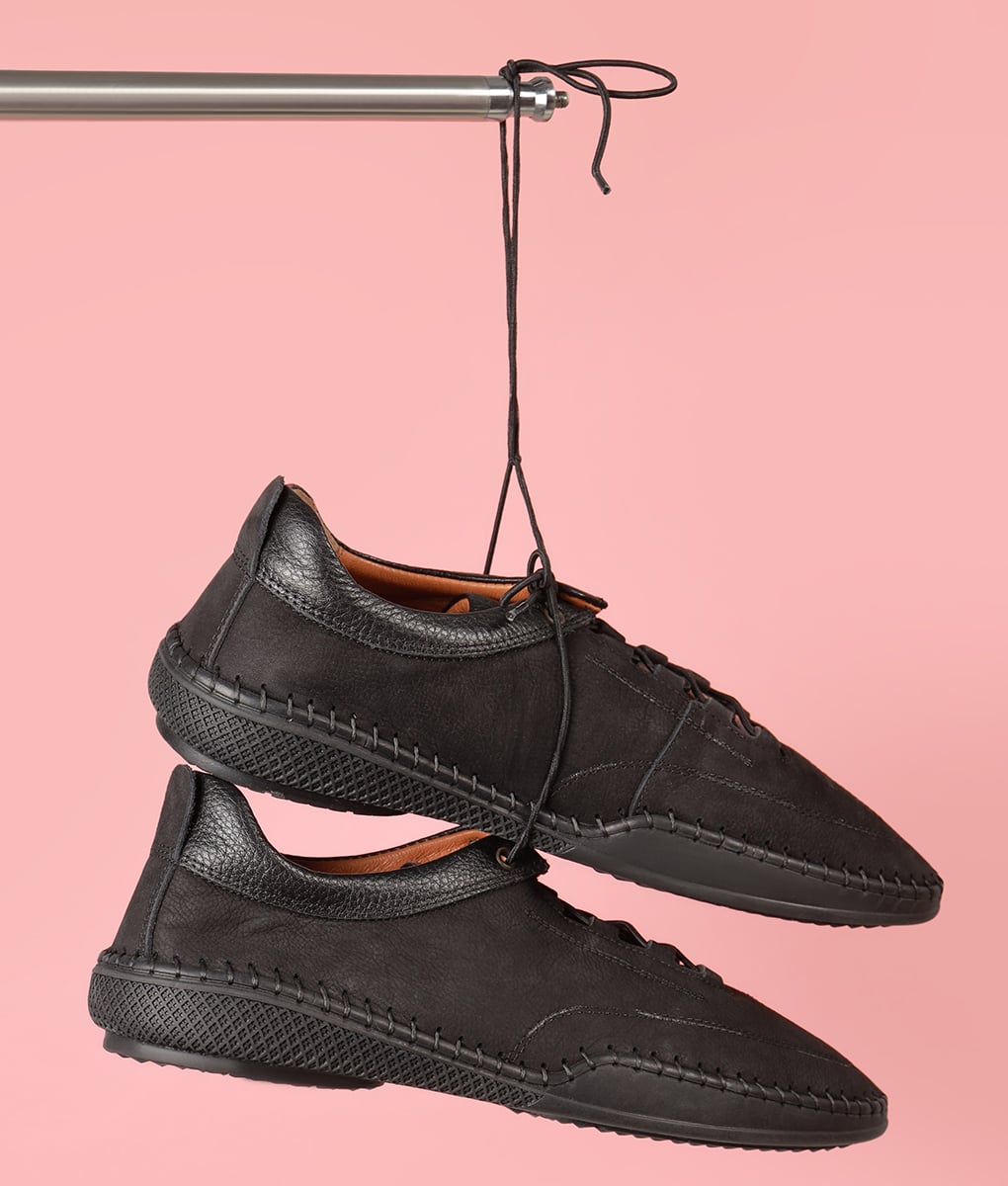 Men's Jet Black Leather Casual Sneakers