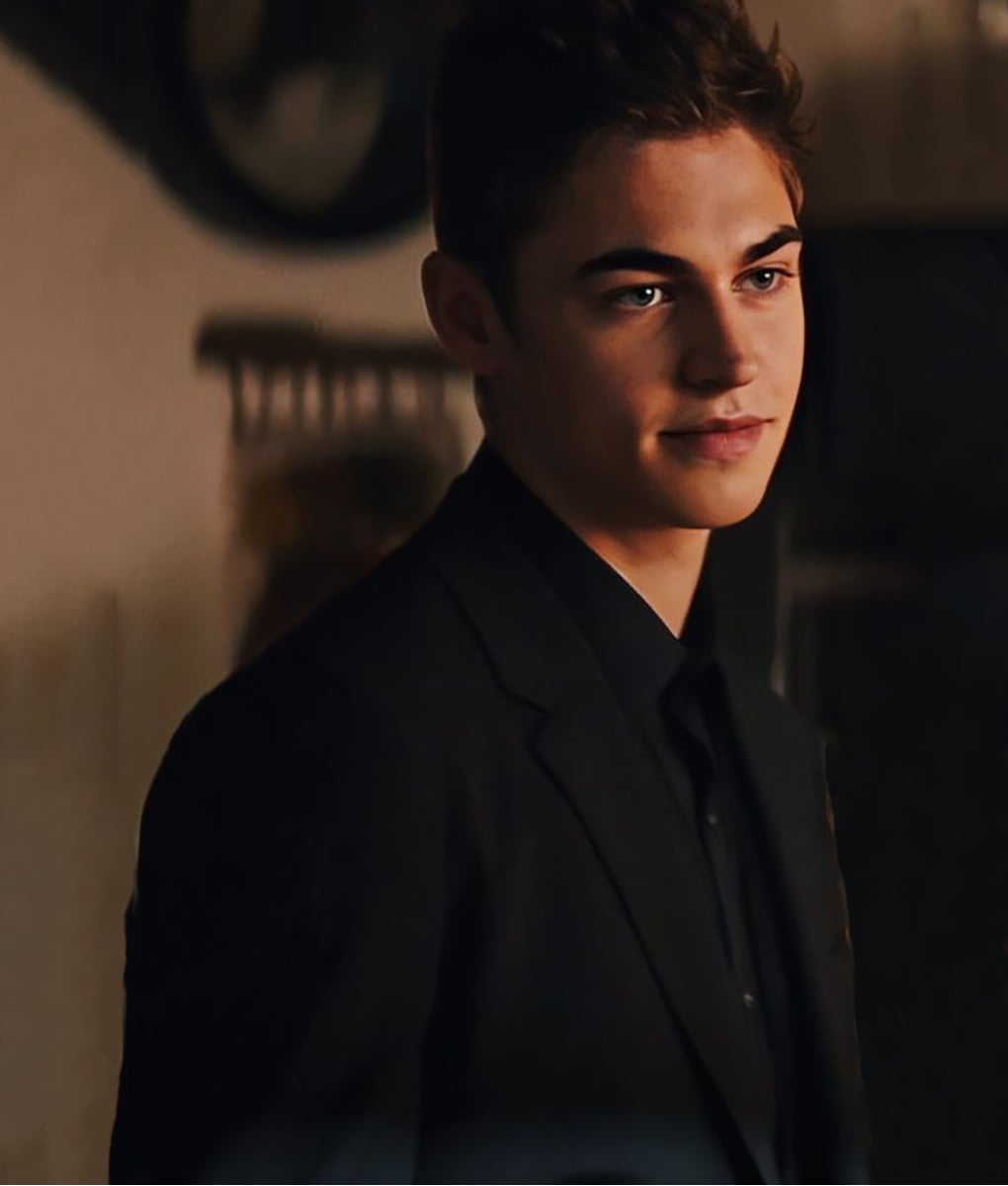 After Everything Hero Fiennes Hardin Scott Blazer