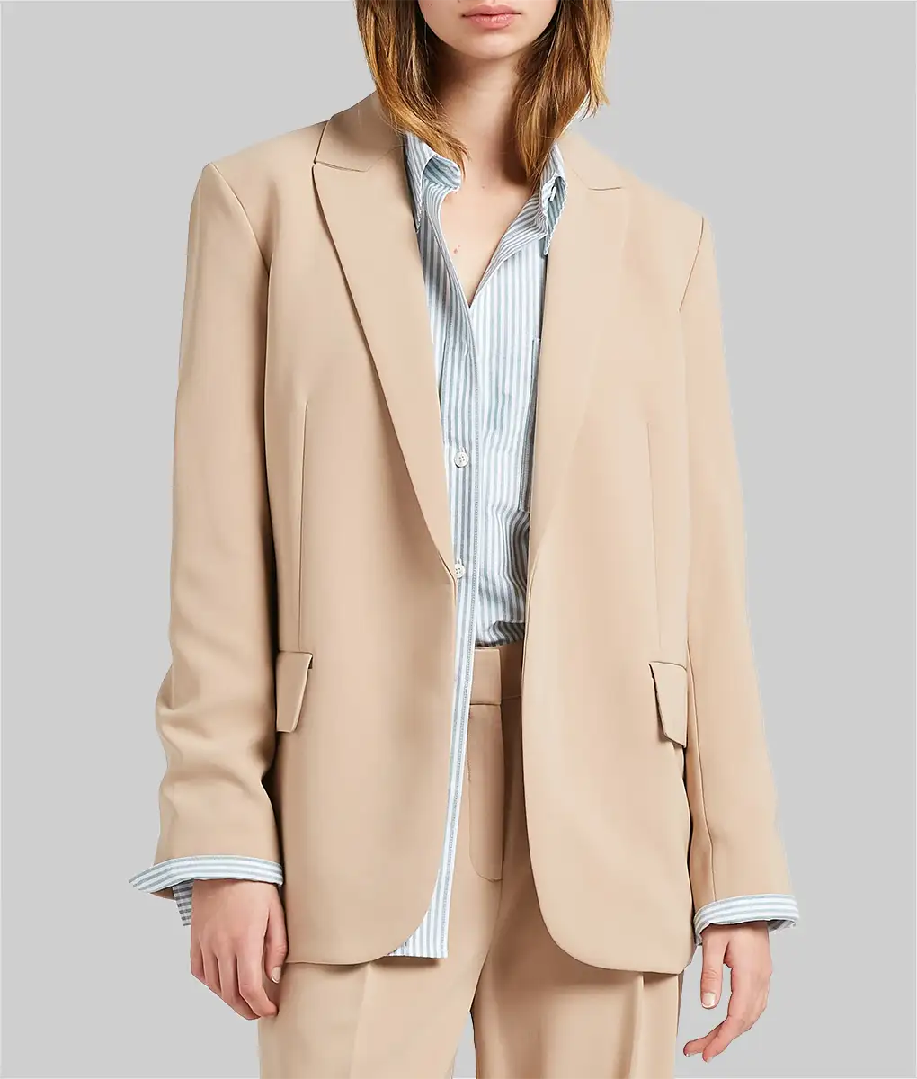 Who Is Erin Carter Blazer
