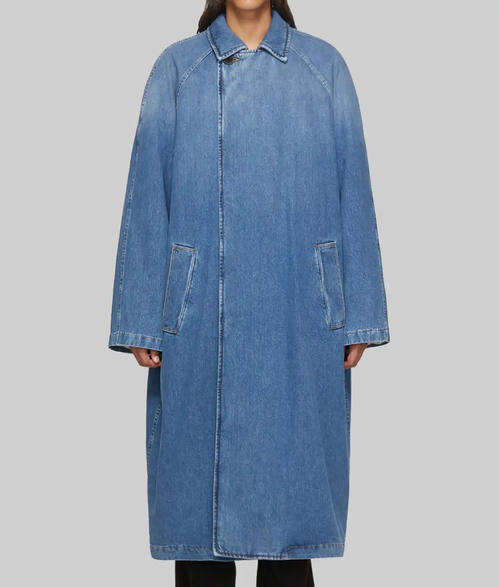 Fashion Show Bella Hadid Denim Coat