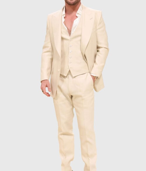 Chris Hemsworth Beige Suit - Met Gala 2024 Chris Hemsworth Beige Suit - Front View