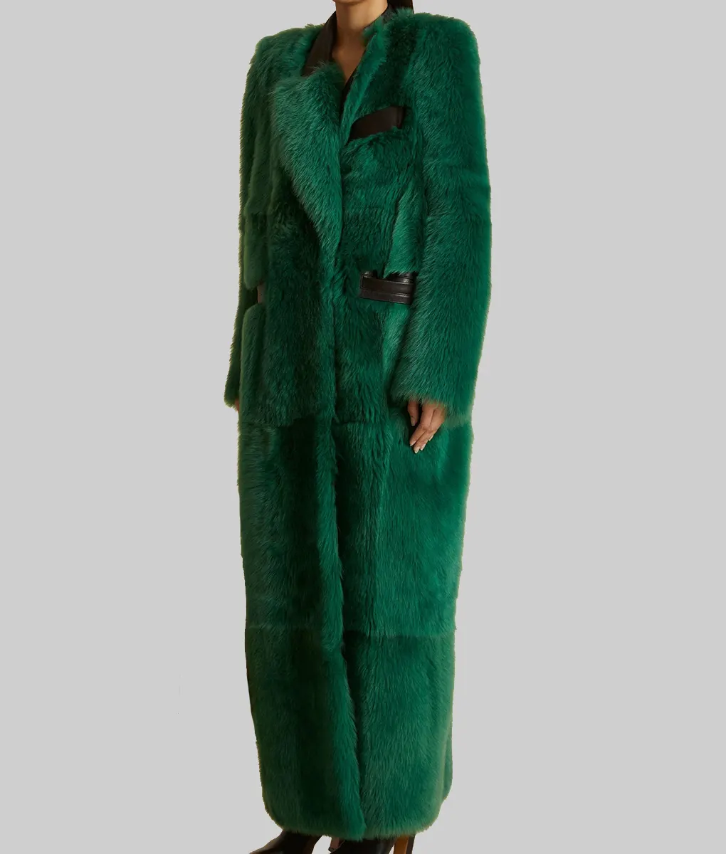 Wicked Screening Event Cynthia Erivo Green Fur Coat - Wicked Screening Event Cynthia Erivo Green Fur Coat - Side View