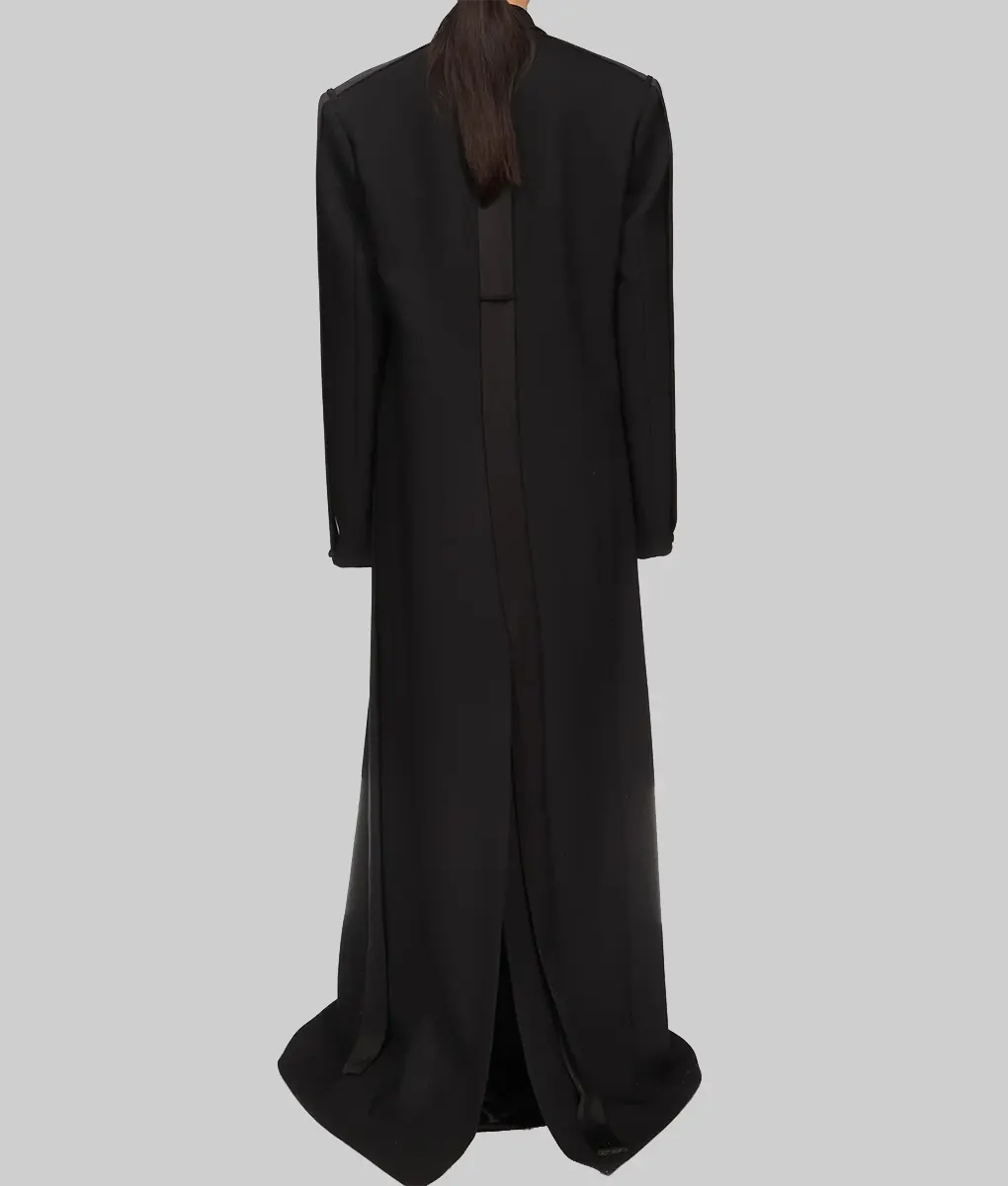 Cameron Diaz Black Long Coat - Back In Action Special screening Cameron Diaz Black Long Coat - Back View