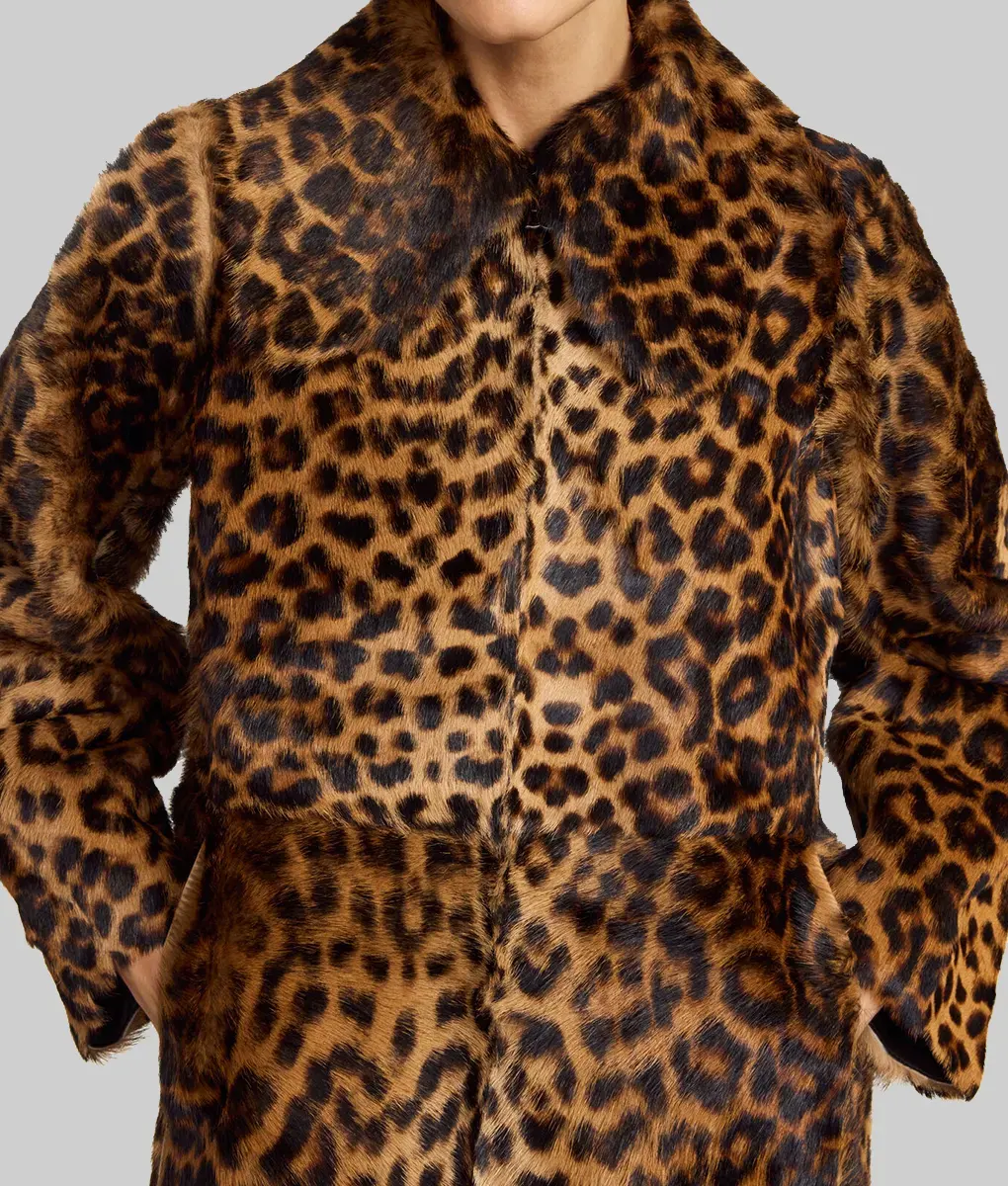 Jennifer Lawrence Leopard Print Fur Coat - Jennifer Lawrence Leopard Print Fur Coat - Zoom View