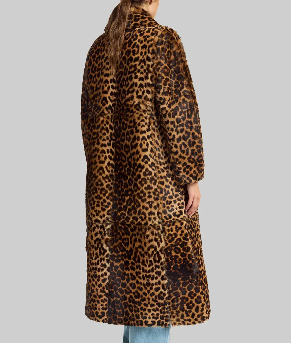 Jennifer Lawrence Leopard Print Fur Coat - Jennifer Lawrence Leopard Print Fur Coat - Back View