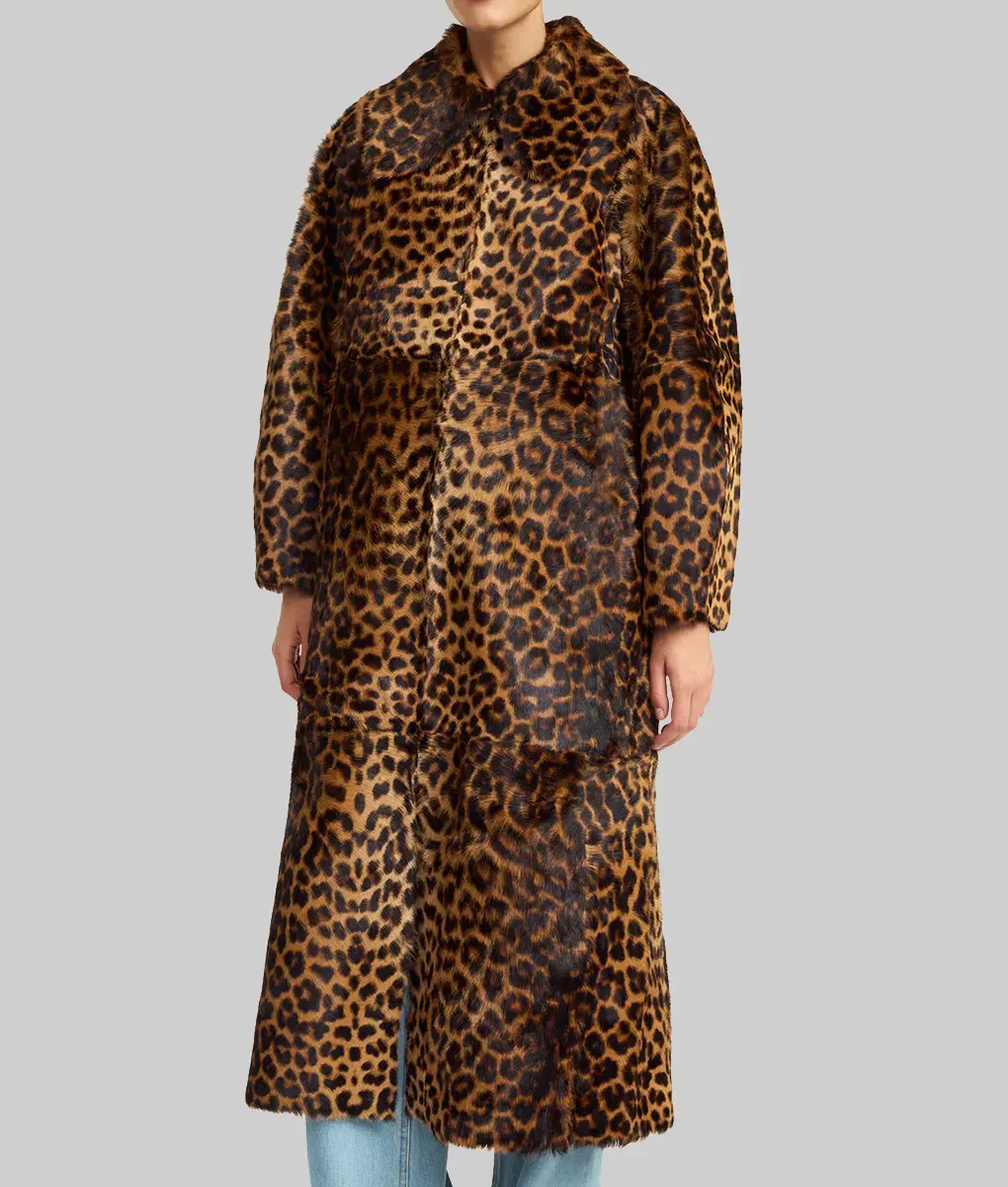 Jennifer Lawrence Leopard Print Fur Coat - Jennifer Lawrence Leopard Print Fur Coat - Front View