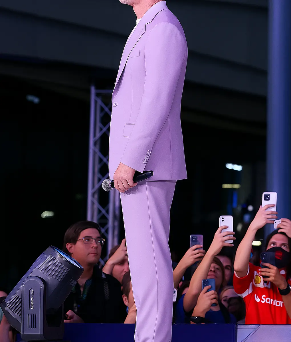 Brad Pitt 2 Piece Purple Suit - Side