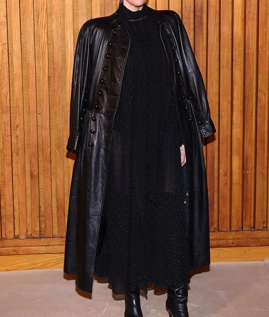 Liv Tyler Black Leather Coat - Front