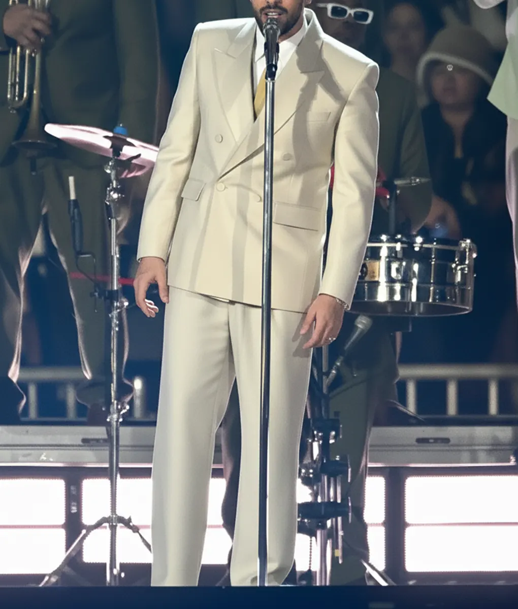 Deb&iacute; Tirar M&aacute;s Fotos World Tour Bad Bunny 2 Piece Suit - Front