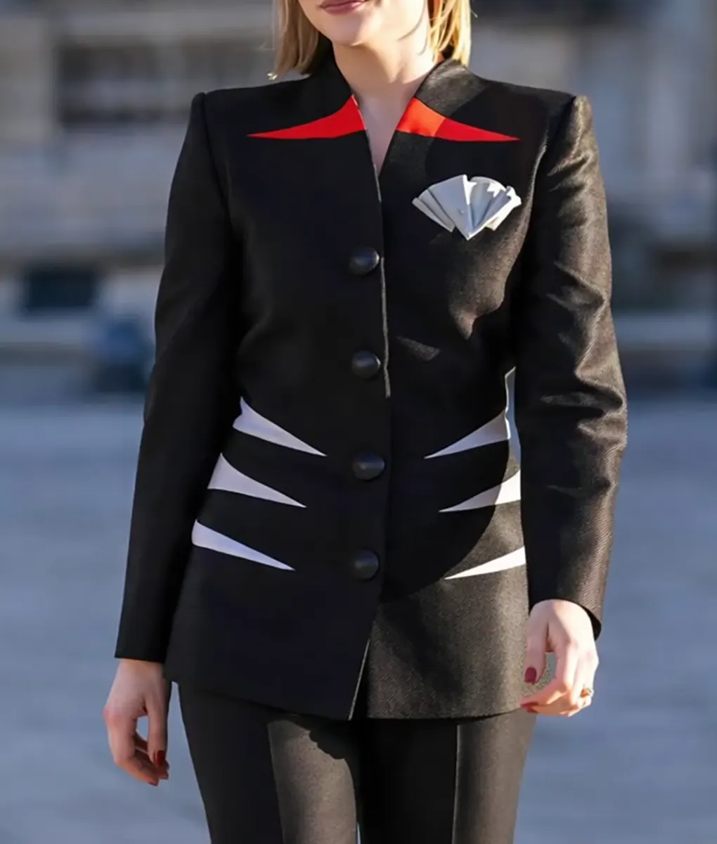Chlo&euml; Grace Moretz Black Blazer - Front