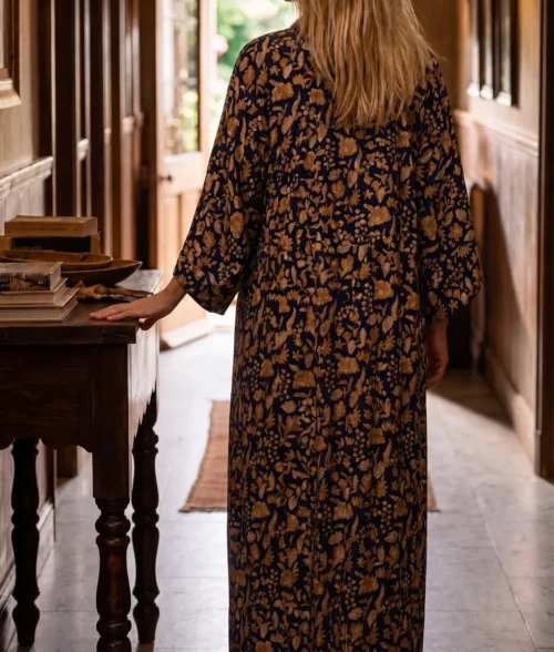 Dutton Ranch Kelly Reilly Floral Print Robe - Back
