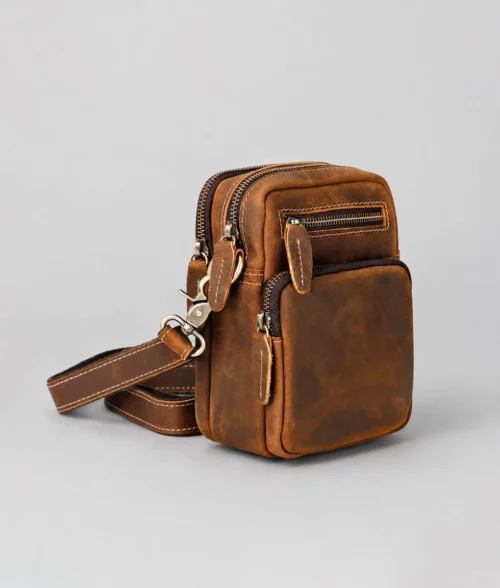 Men’s Vintage Cognac Leather Crossbody Travel Bag