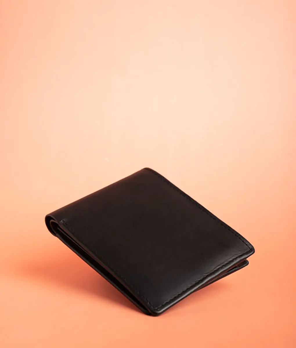 Men&rsquo;s Black Card Holder Wallet (2)