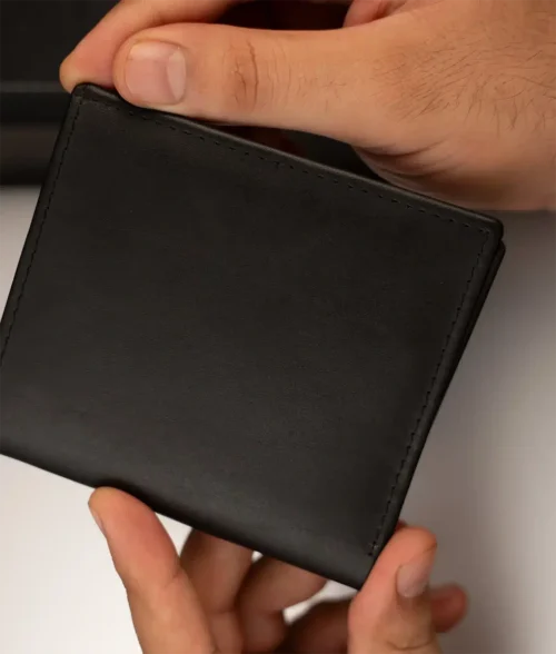 Men&rsquo;s Black Leather Card Holder Wallet
